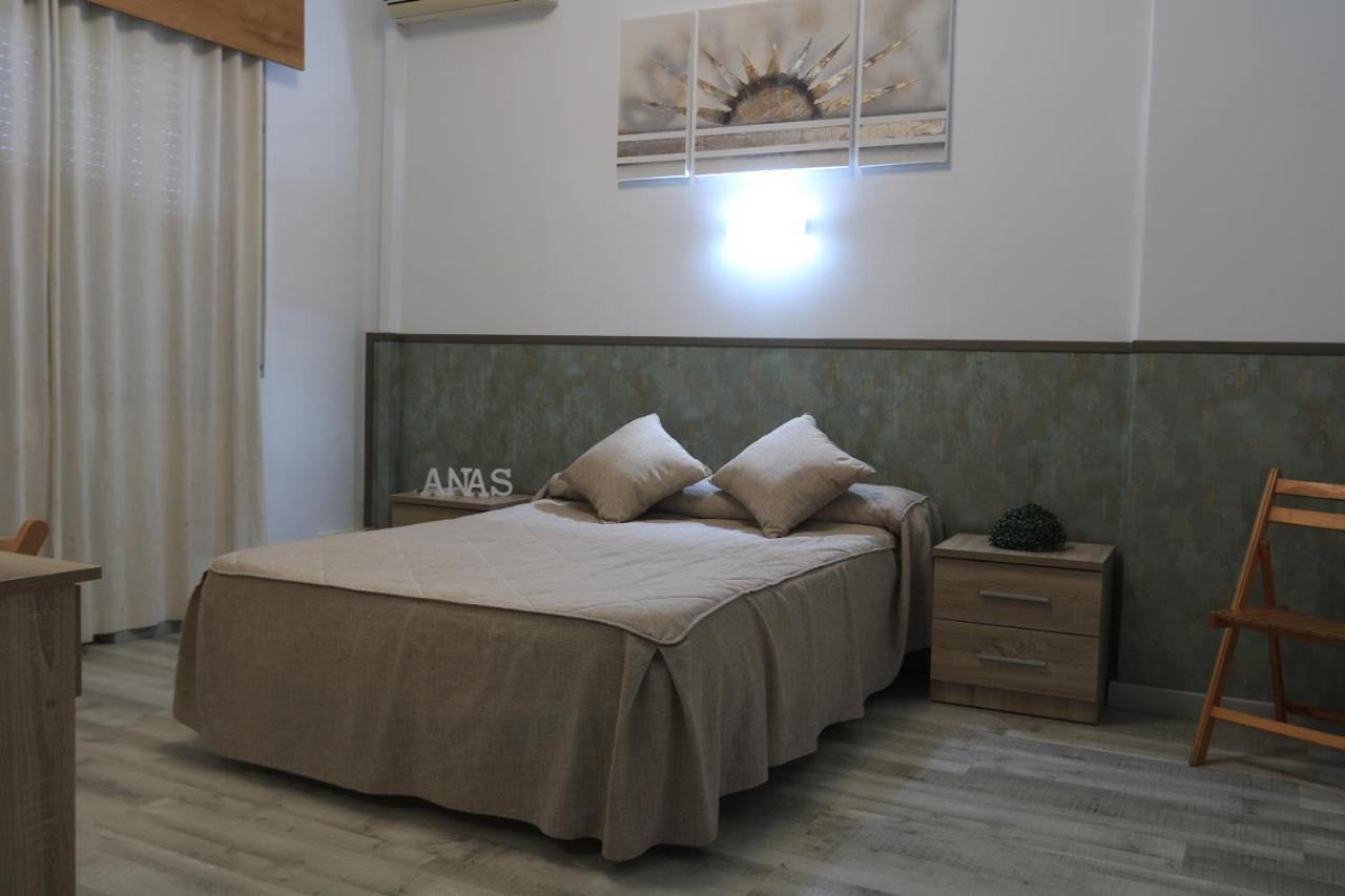Hostal Anas Mérida Esterno foto