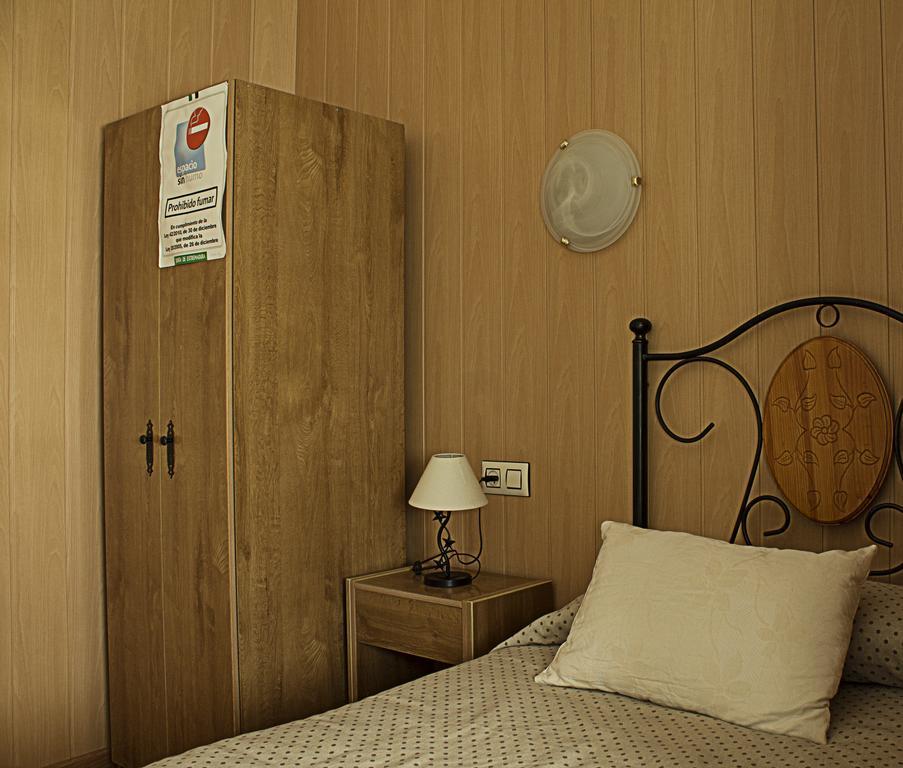 Hostal Anas Mérida Esterno foto