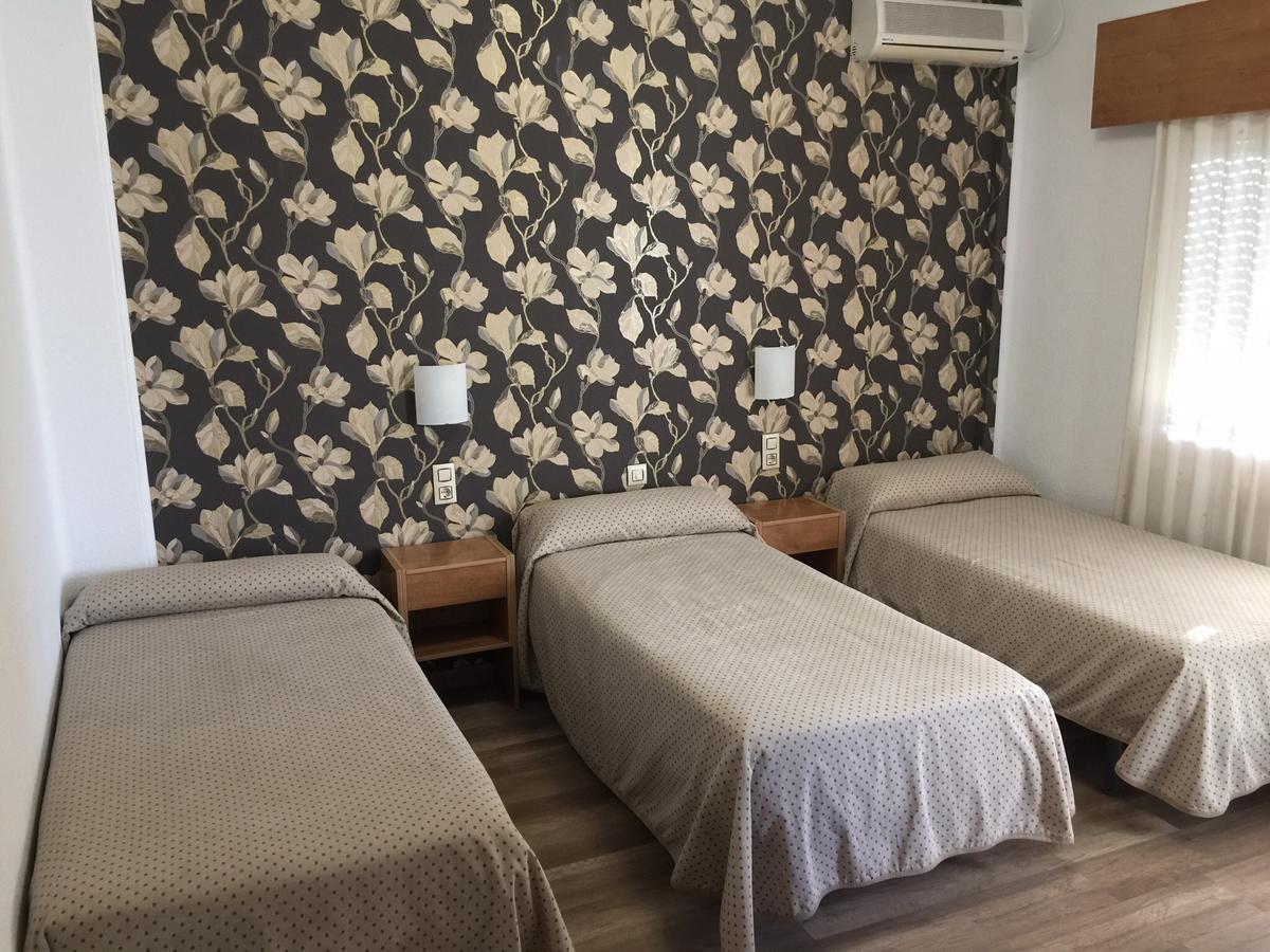 Hostal Anas Mérida Esterno foto